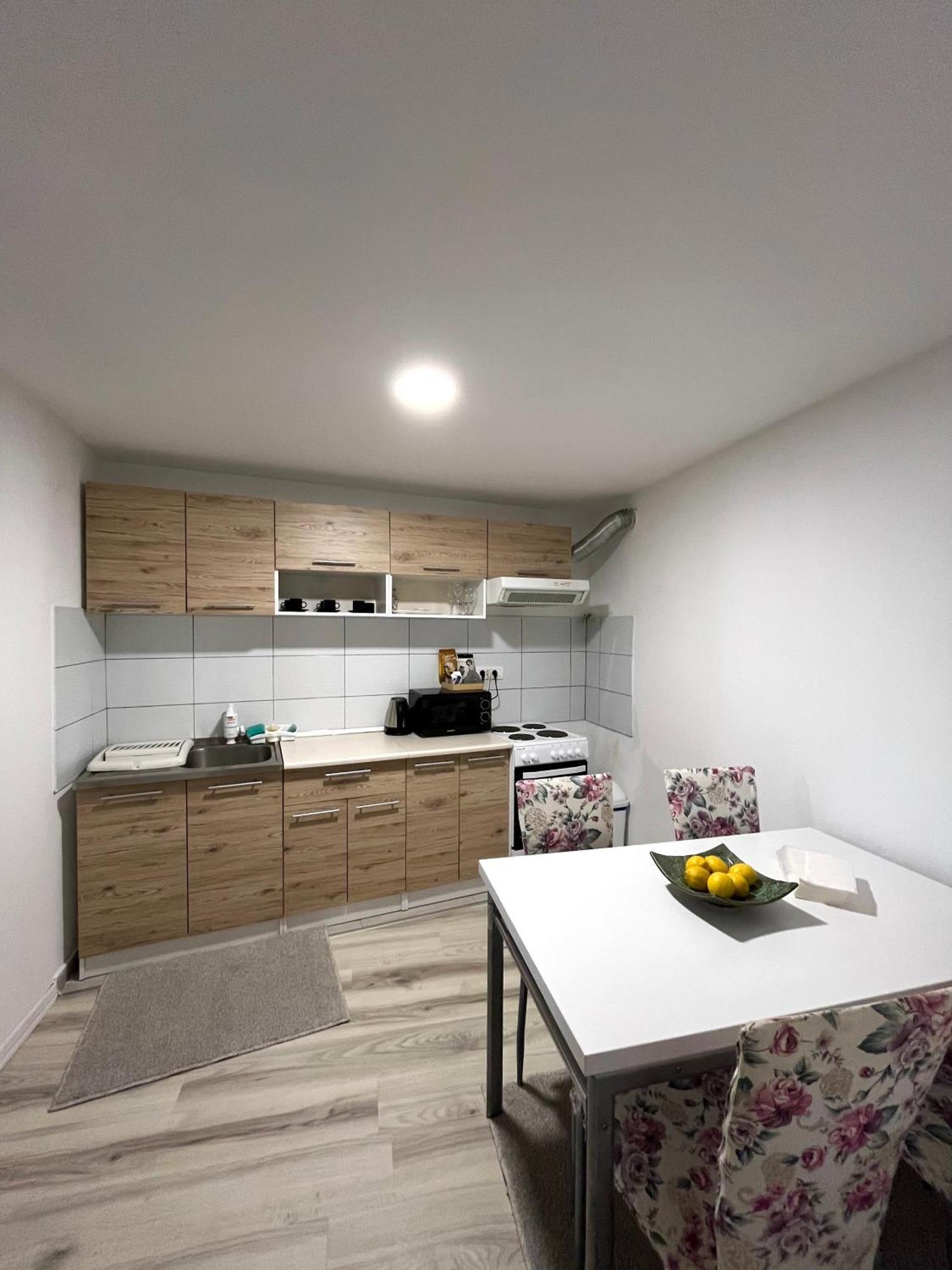 Apartman Nermin 모스타르 외부 사진